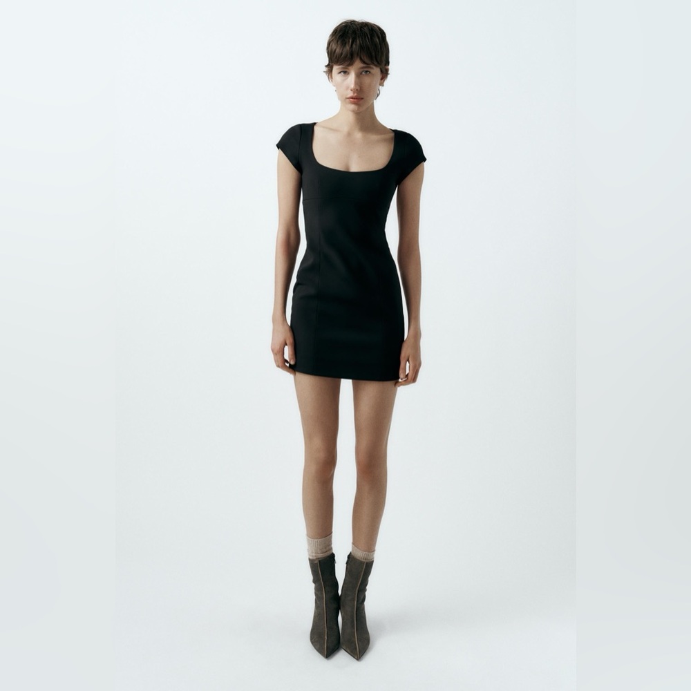 NWT Zara Black Short Sleeve Dress